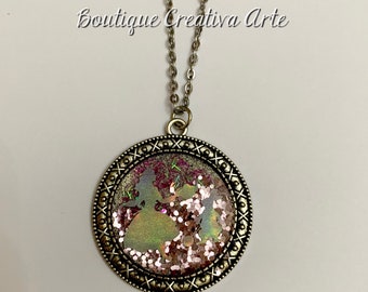 Alice in Wonderland necklace with resin and glitter