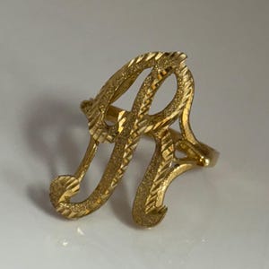 14k Yellow Gold Initial R Ring, Retro Style Diamond Cut and Brushed ...