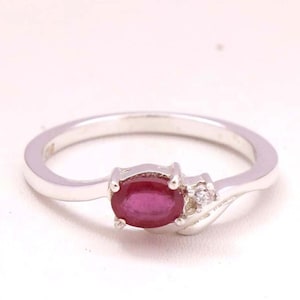 Natural Rhodolite Rings, Sterling Silver Jewelry, Dainty Ring, Boho Jewelry, Garnet Ring, Birthday Gift, Gift For Her