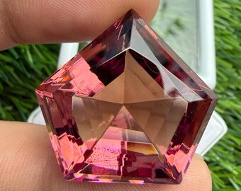 AAA Color Change Zultanite 58.50 Hand Polished Gemstone, Diamond Cut Stone, Making For Pendant