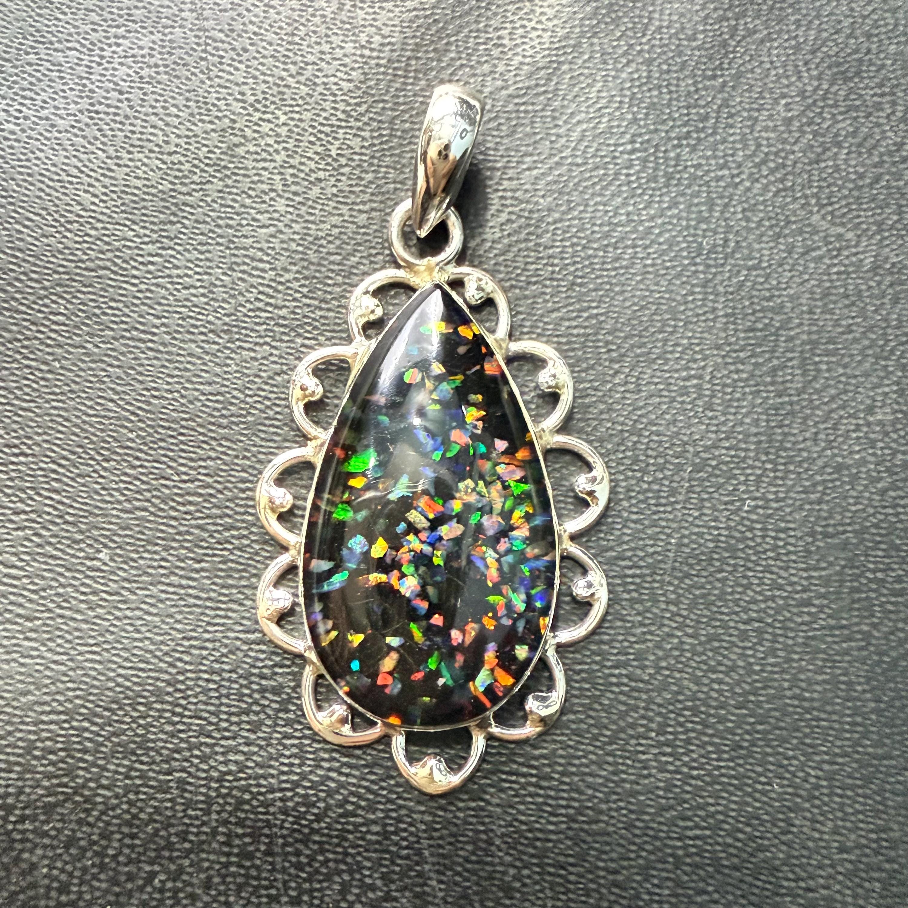 925スターリングシルバーブラックオパールペンダント、ドットオパール