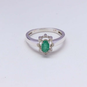 Natural Emerald Oval Ring: Dainty Sterling Silver Boho Jewelry