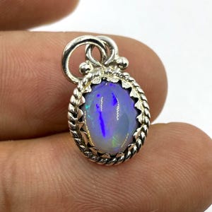 925 Sterling Silver Pendant, Ethiopian Opal Pendant, Minimalist Silver Welo Opal Neckless, Handmade Opal Jewelry, Gift For Her
