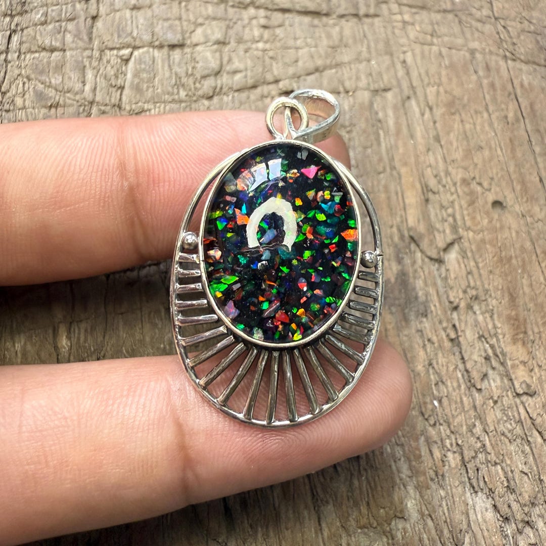 ブラックオパール925スターリングシルバーデザイナーペンダント