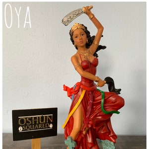 Orisa Oya Statue | Estatua de Orisa Oya