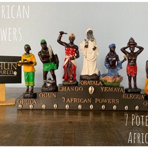 Statue of 7 African Powers | Estatua de los 7 Potencias Africana