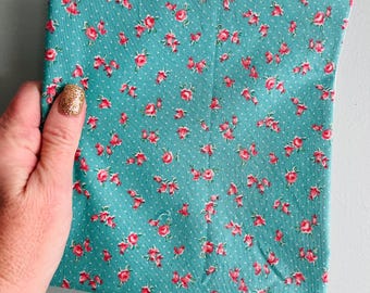 Tiny Flower Fabric Remnant (28 inches)
