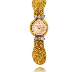 Estate Omega Lady&#39;s 18K Yellow Gold  Swiss Made Wrist Watch