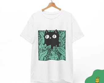 Schwarze Katze Natur wunderliches Unisex T-Shirt