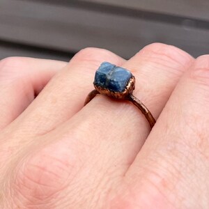 Raw Sapphire Copper Ring | Electroformed September Birthstone Jewelry