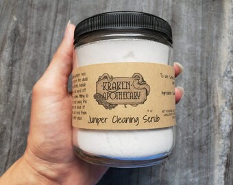 9 oz Juniper Cleaning Scrub |  Scrub for Sinks, Tubs, Counters, Kitchens, Bathrooms