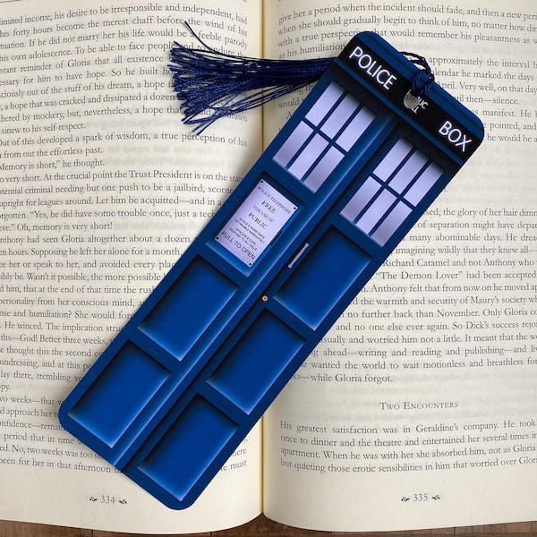 Bookmark police box - handmade - for TV shows and books lovers