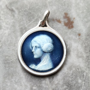 Antique silver and enamel pendant, female figure, woman&#39;s profile