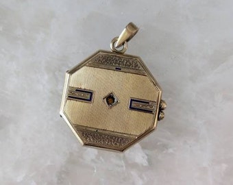 Antique 14 carats gold edwardian locket