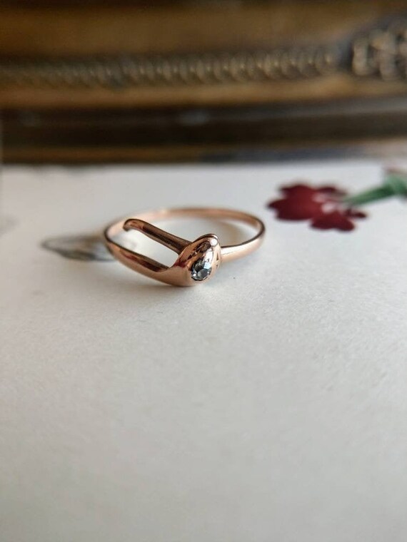 14k gold snake ring with diamond