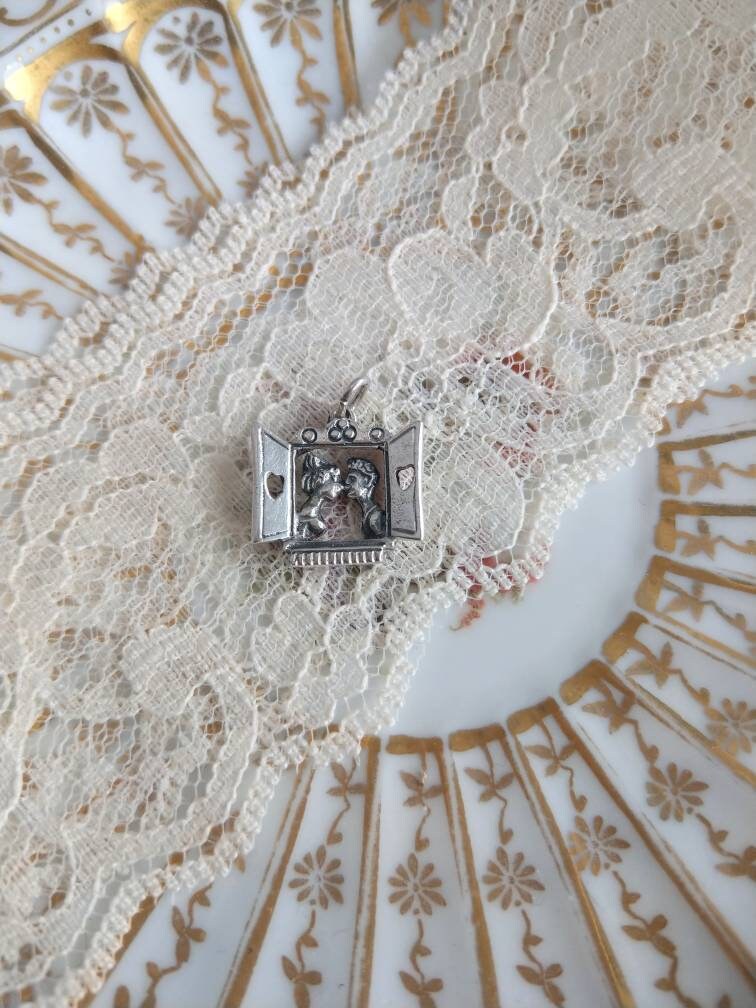 Small silver pendant open window, love, lovers, couple of lovers