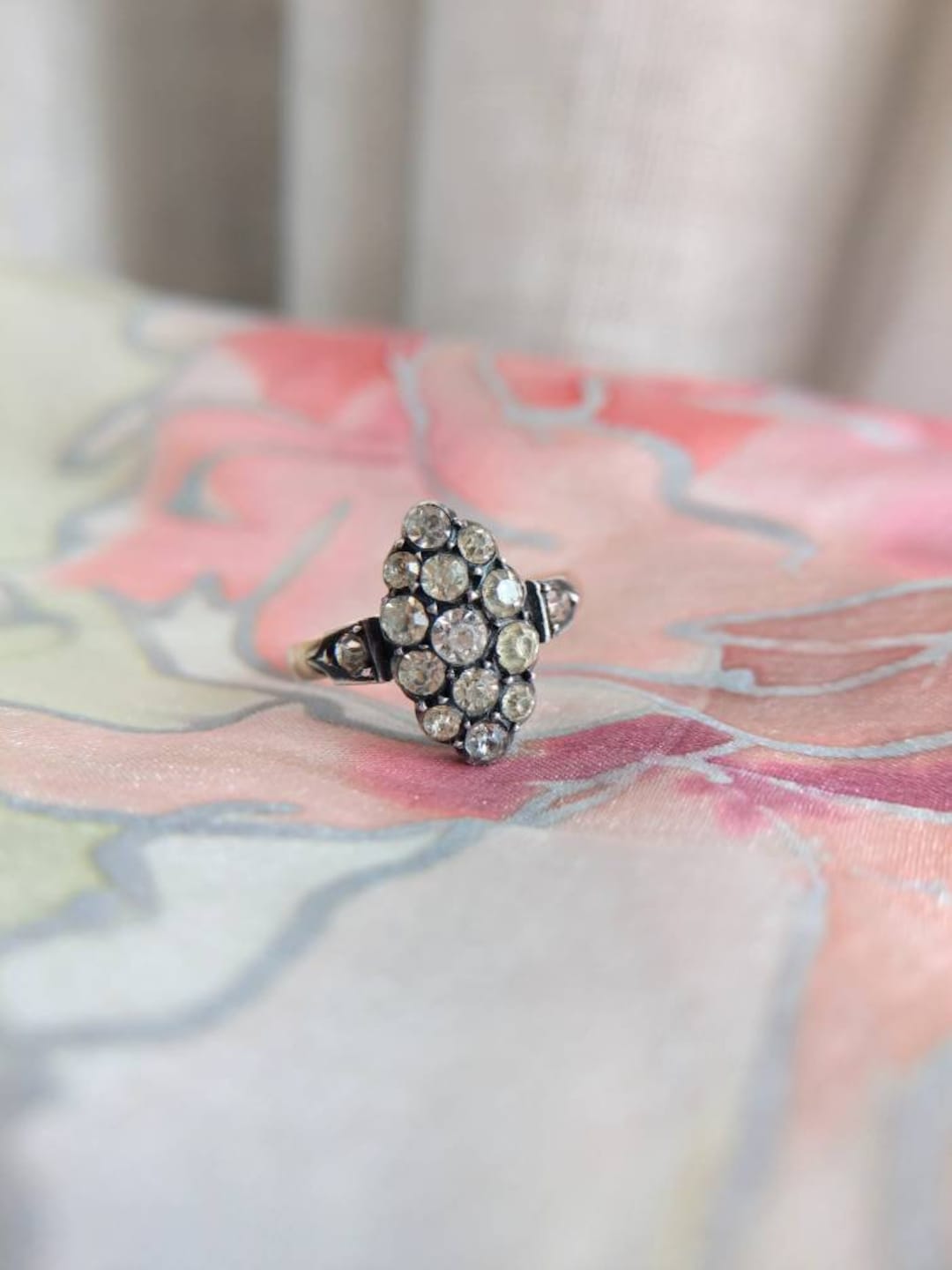 Bague Marquise Antique Or Rose 18k Avec Pierres Violettes, Vertes Et Marcassite - Taille 56, Occasion