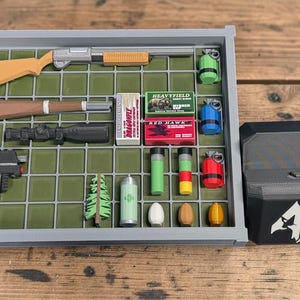 Resident Evil 4 - 3D Inventory Screen Display | Collector’s Gaming Memorabilia image 7