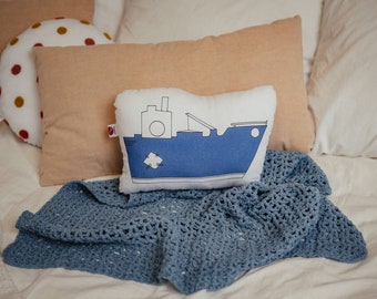 ship pillow, ship cushion, Decorative pillow, boy pillow, kids room decoration, children's room, pillow