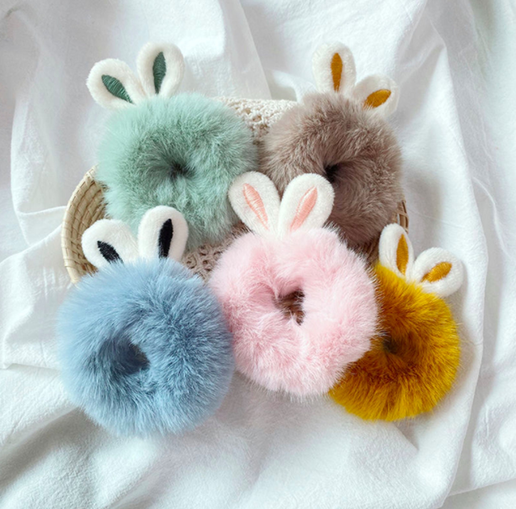 faux fur hair tie