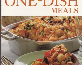 One-Dish Meals Cookbook  Good Housekeeping Hard Cover Spiral Pages Excellent Condition