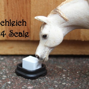 Saltliknande och saltpanna för Breyer-modellhäst bild 7