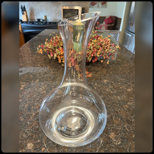 Crate and Barrel-Krosno ‘Swoon’ Handmade Poland Wine Decanter