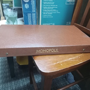 Monopoly Board Game in Leather Case Special Edition. Circa. 1974 never used