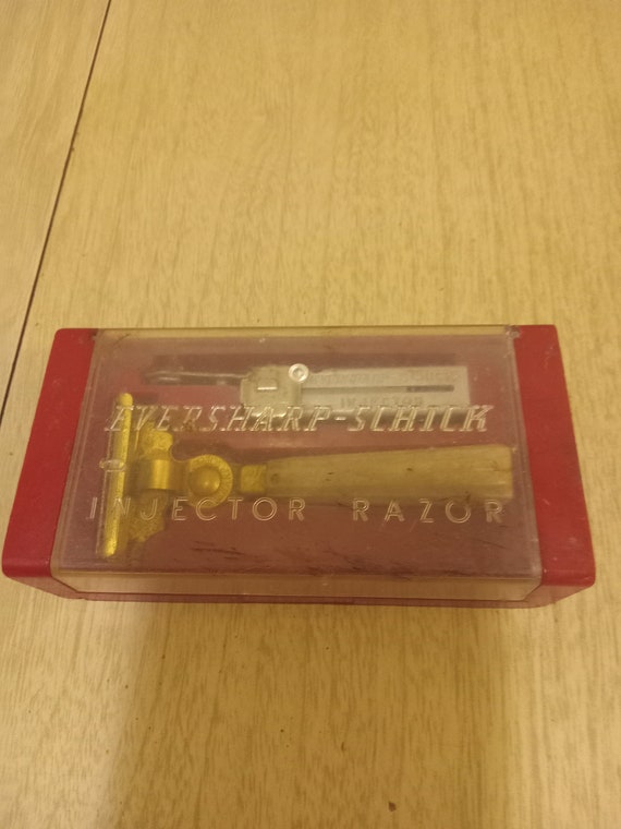Eversharp Schick injector razor Circa. 1937