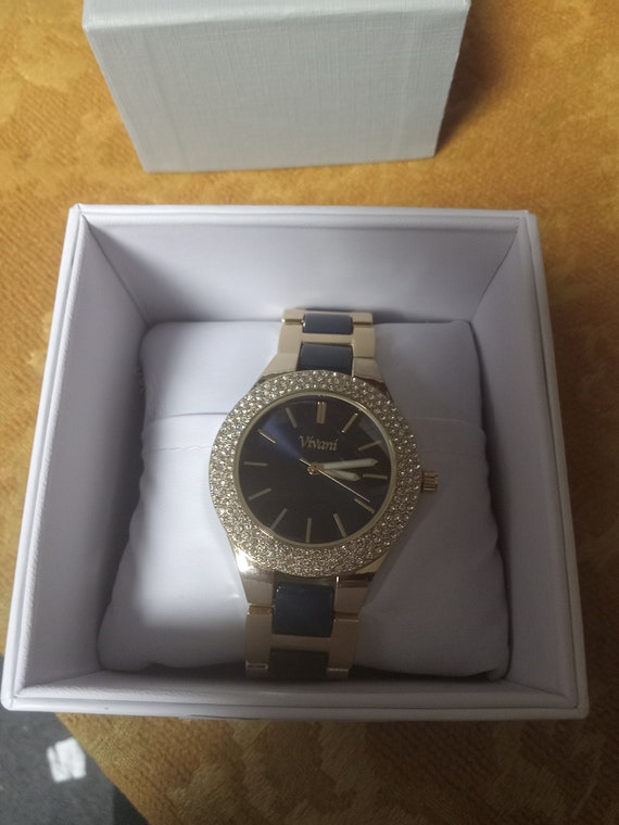 Vivani watch in box