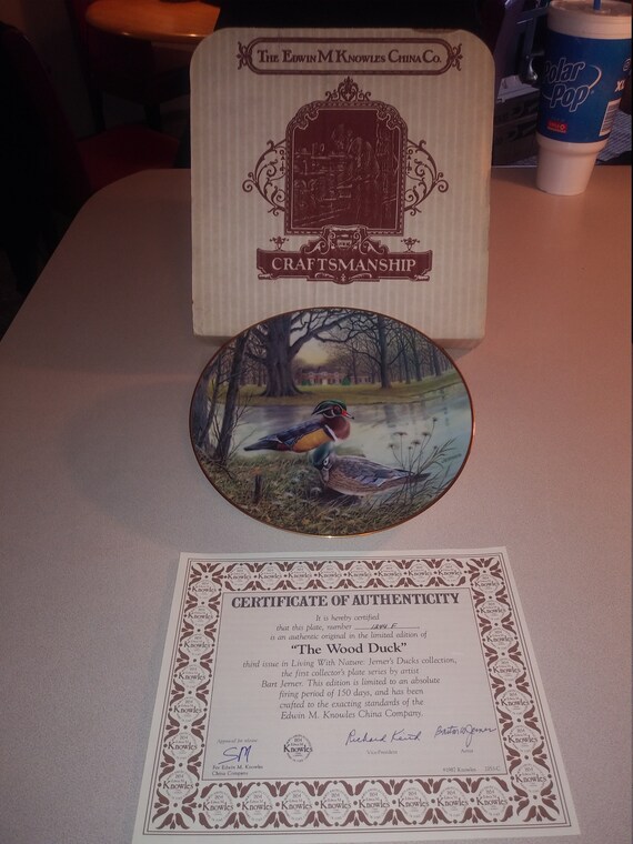The wood Duck by Bart Gerber 1987 # 1244 F limited Edition by Edwin M. Knowles  China Co  original box and certificate of Authenticity