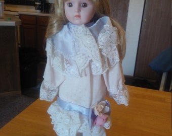 Vintage 1970s Porcelain Doll: White Lace Dress, Floral Bows, Metal Stand