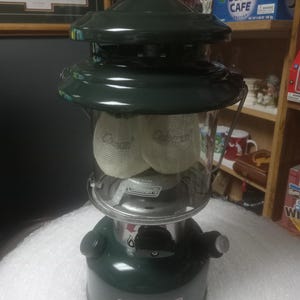 Coleman 288A700T double mantle lantern Circa. 1998