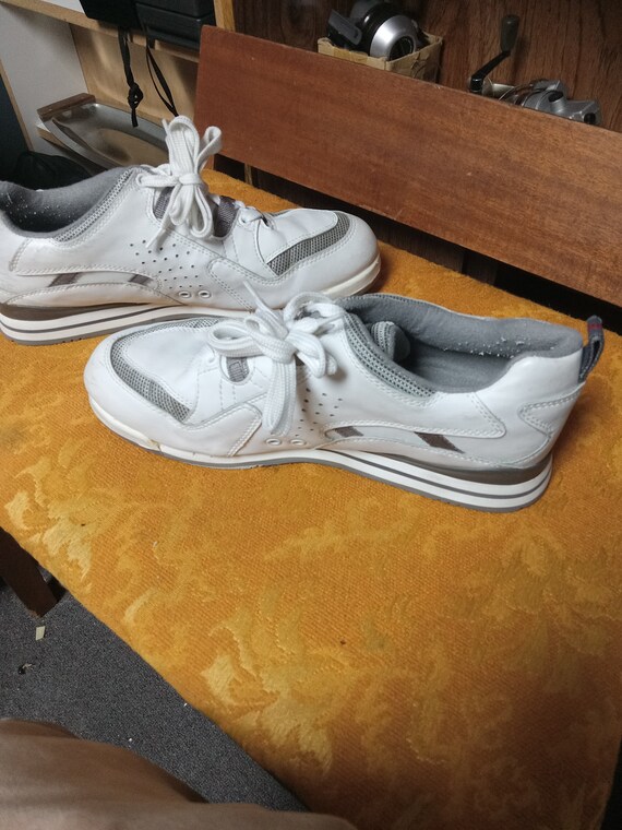Bowling shoes store size 2