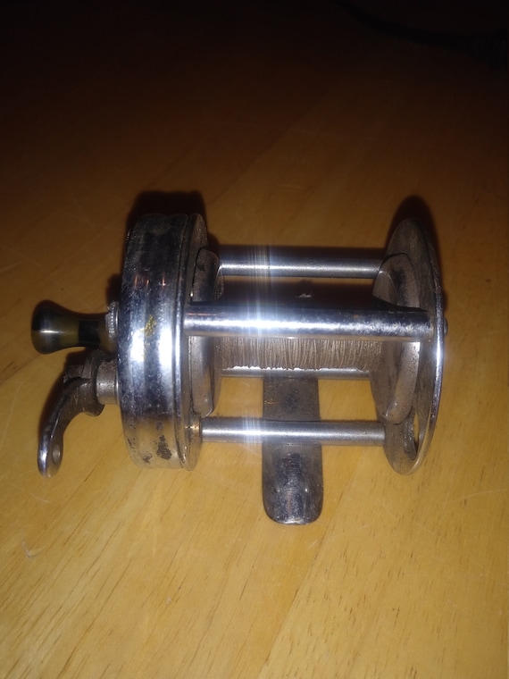 Shakespeare Criterion fishing reel Circa. 1960 Model GE