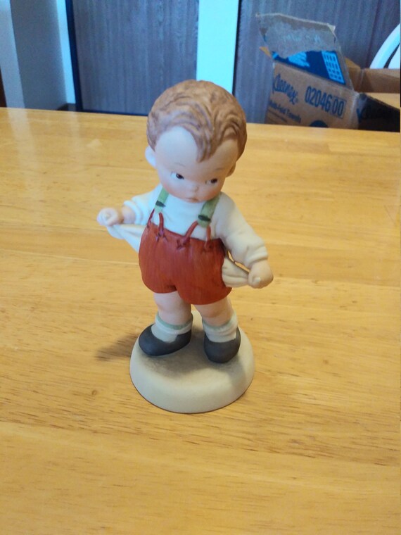Memories Of Yesterday It's The Thought That Counts by Enesco 1988. Lucie Attwell LTD. #115029