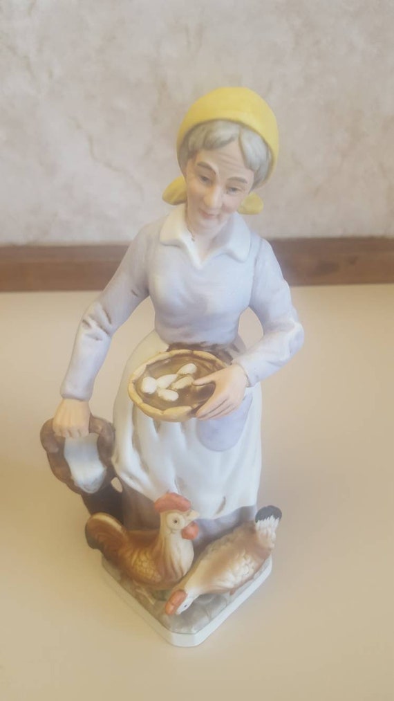 Hand Painted Porcelain Figurune