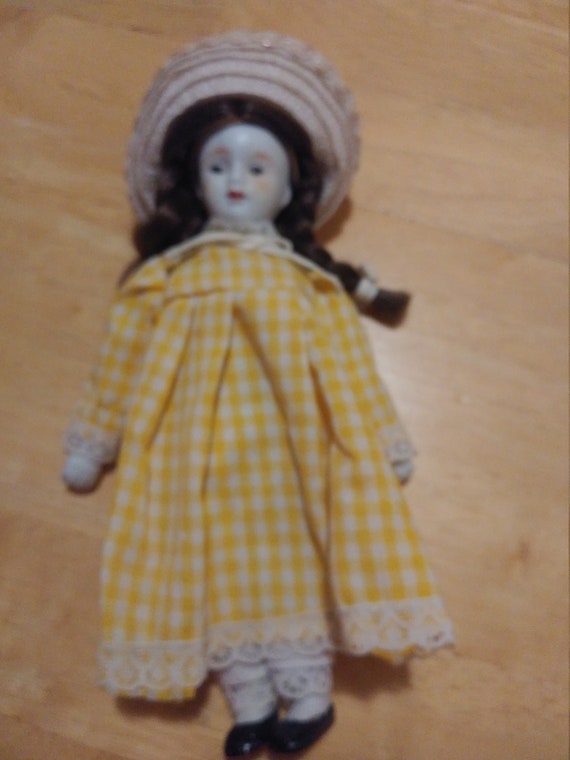 Sears and Roebuck Porcelain Collectors Doll Circa. 1970s