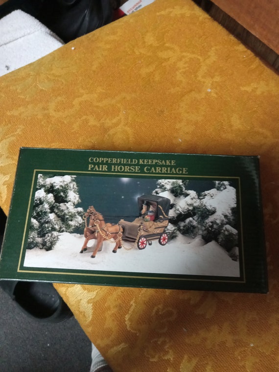 Copperfield keepsake horse and carriage in box