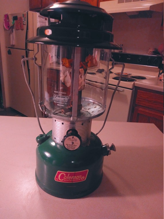 Coleman Model 220 F double  mantle lanturn with Carry Case Circa. 1966