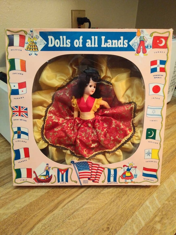 Dolls of All lands in original box Circa. 1950s