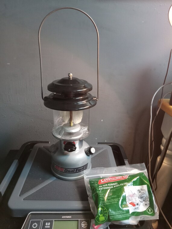 Coleman dual fuel model 282-700T double mantle lantern with funnel