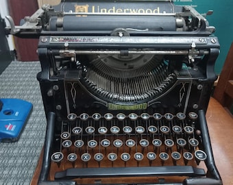 John T. Underwood Antique Typewriter Circa. 1903