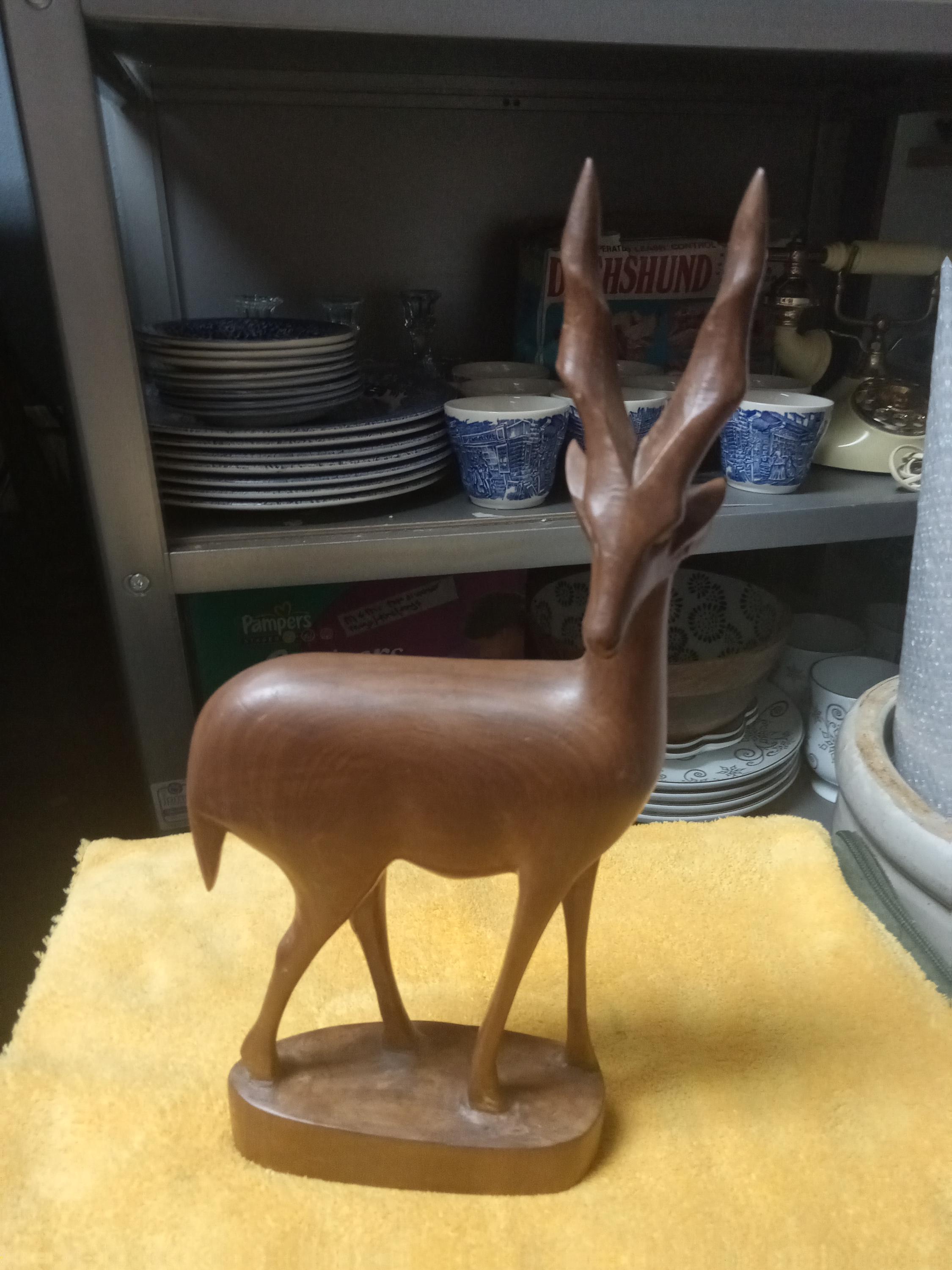 ヴィンテージ　アフリカ　ケニア　オブジェ　【B】 Besmo Kenya Antelope Hand Carved Vintage Africa - Etsy