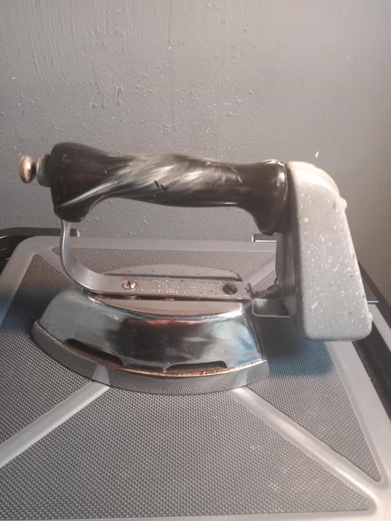 1936 Sears gasoline Iron