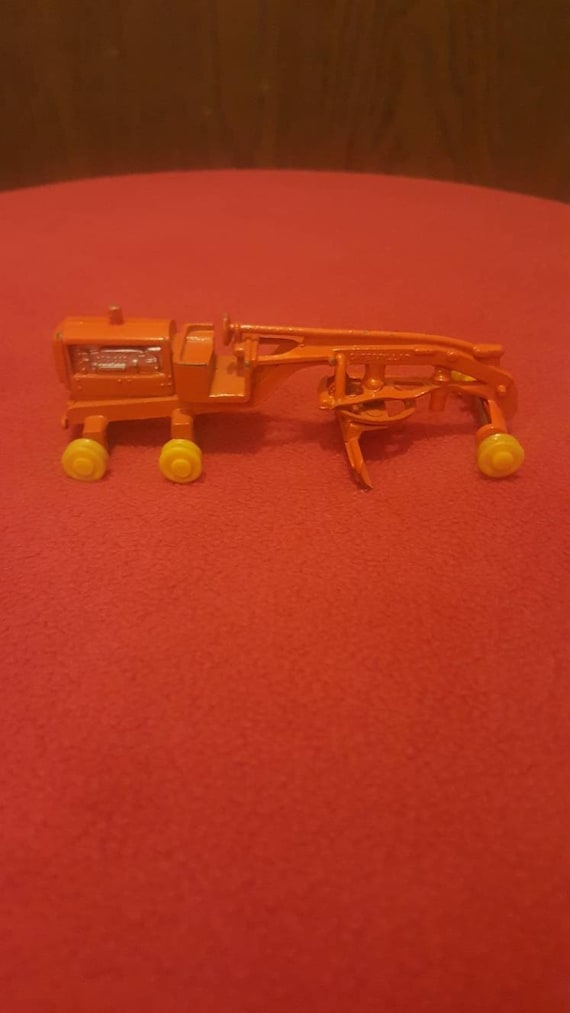 Caterpillar toy grater # 8102