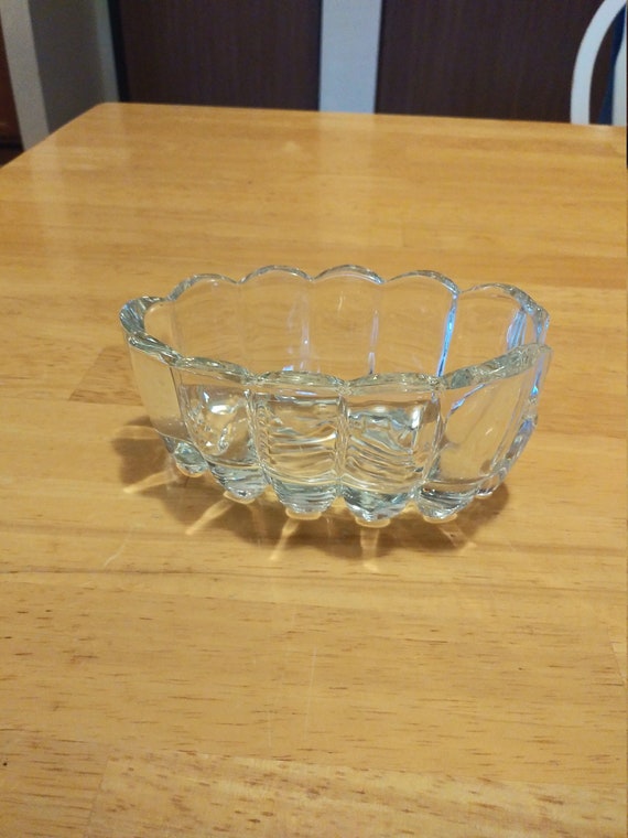 Spoon holder 438 by Princess House