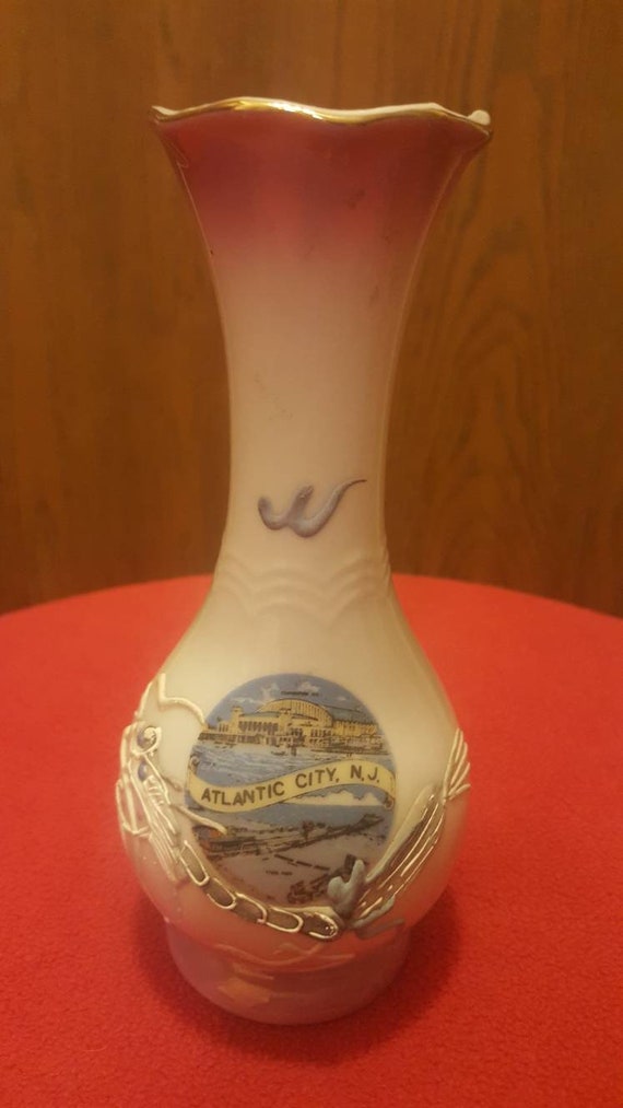 New Jersey Vintage Vase souvenir