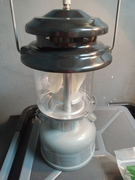 【良品】Coleman ランタン No, 282-700 Coleman コールマン ランタン 282-700 を現金買取させていただき
