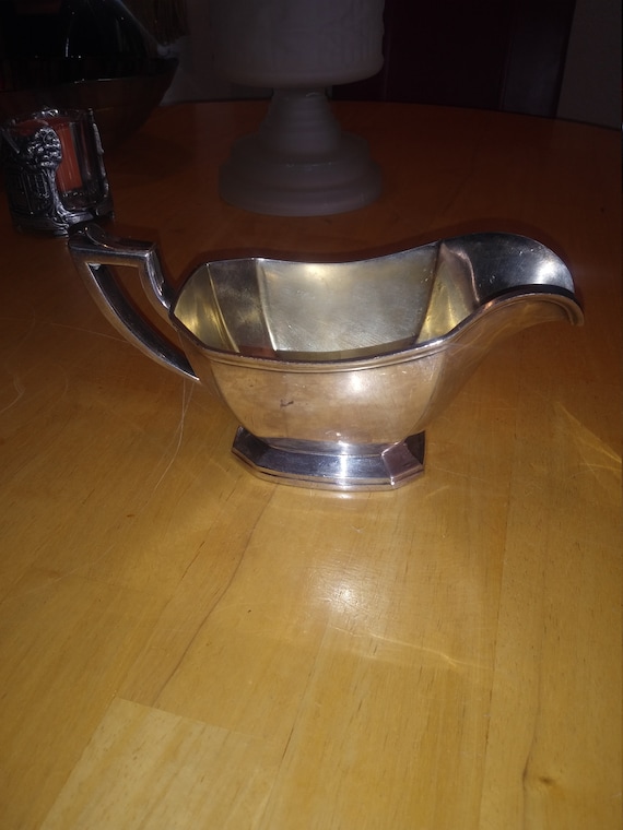 P.S.C.O. NS Sheffield 9109 creamer Circa. 1940s